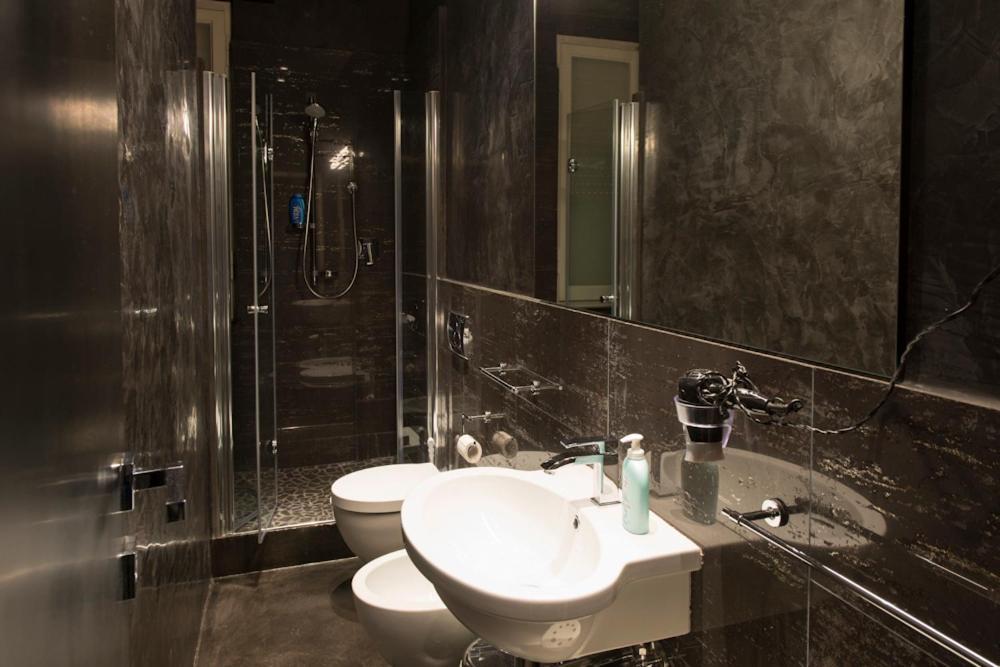 B&B Lounge Porto SantʼElpidio Δωμάτιο φωτογραφία